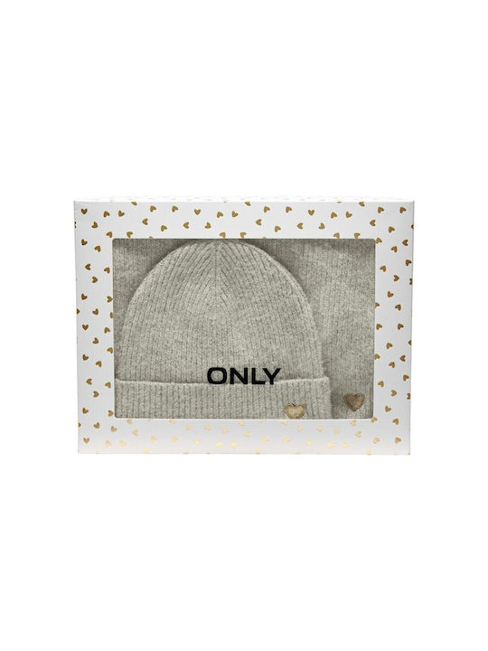 Beanie Beanie Knitted in Gray color