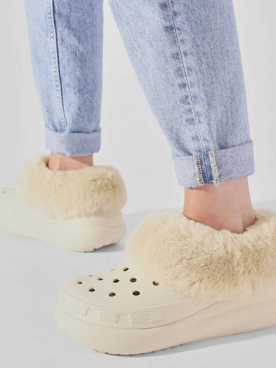 Crocs Furever Crush Closed Women's Slippers With fur in Beige color