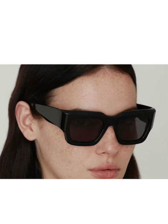 Gigi Barcelona Celine Sunglasses with Acetate Frame Gigi Barcelona Celine Sunglasses with Acetate Frame