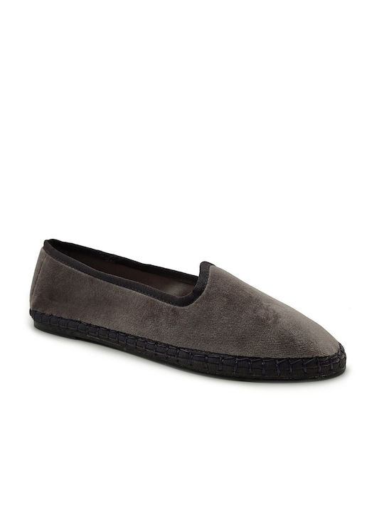 Ibiza's Ballerinas Gray