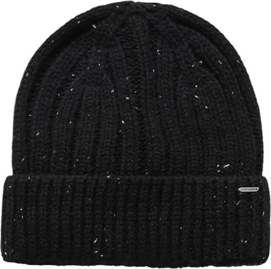 Beanie Beanie Knitted in Black color