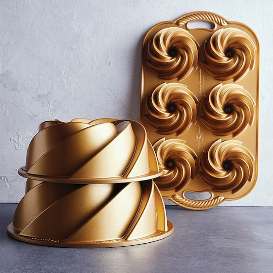 Nordicware Aluminum Cake Baking Pan 38x22.5x4.5cm