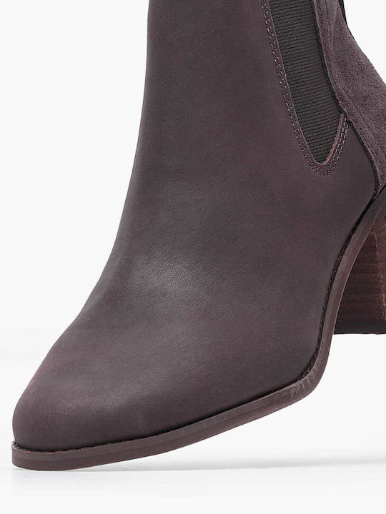 Toms