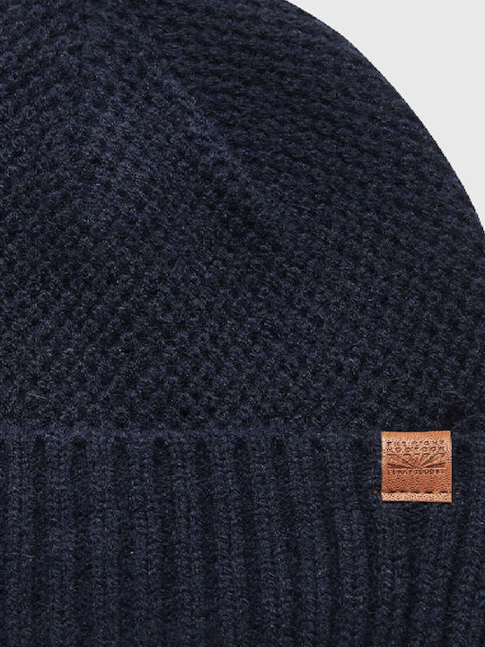 Beanie Beanie Knitted in Blue color