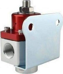 Aeromotive Fuel Pressure Regulator Aeromotive Ss Carburetor 750hp 3/8 Npt Red