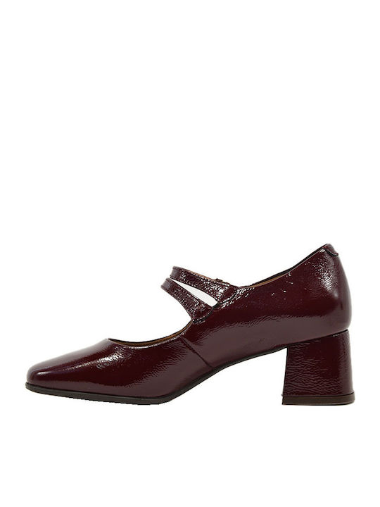Pumps mit Riemchen Burgundisch