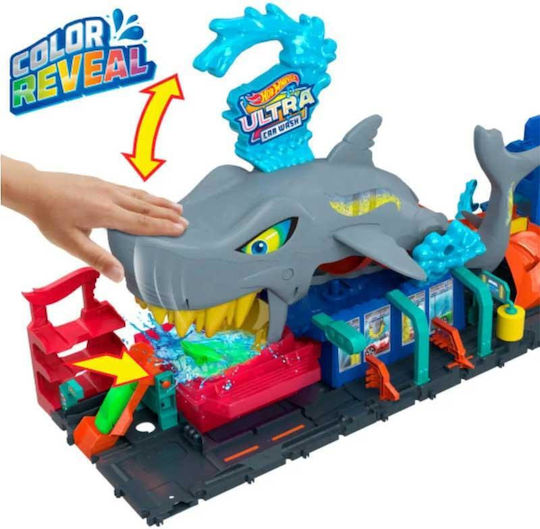 Hot Wheels City Ultra Shark Car Wash Track Shark Washer for Ages 3+