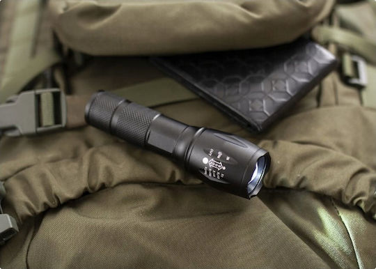 Flashlight LED with Maximum Brightness 200lm Flashlight