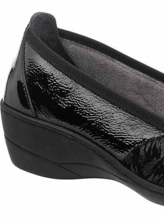 Women's Leather Slip-Ons Black