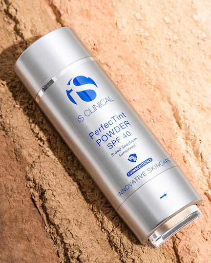 IS Clinical Perfecttint Loser Puder SPF40