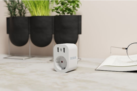 Tesla Smart Steckdosenleiste 4 Positionen mit 2 USB-A und 1 USB-C
