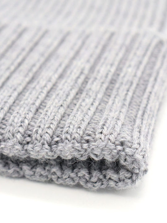 Beanie Beanie Knitted in Gray color