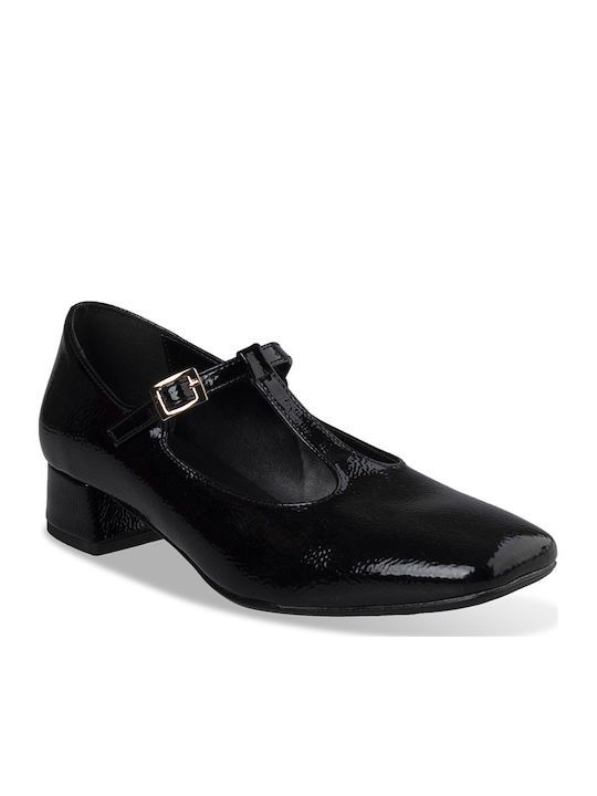 Tsouderos Shoes