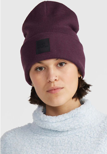 Beanie Beanie Knitted in Burgundy color