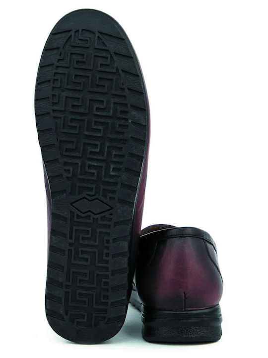 Leather Women's Moccasins in Burgundy Color