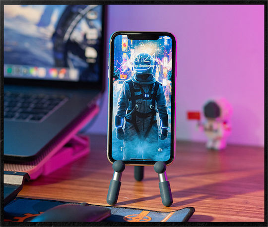 Remax Stents Aliens Desk Stand for Mobile Phone in Green Colour