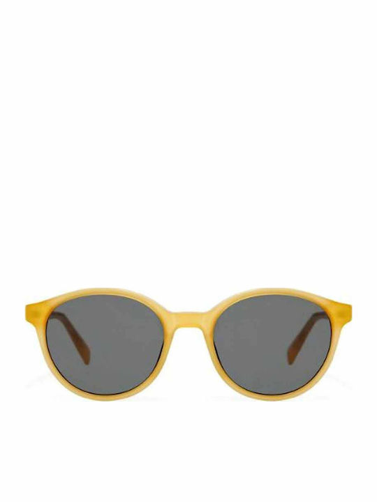 Gigi Barcelona Unisex Sunglasses with Yellow Plastic Frame and Green Lens 6953/5