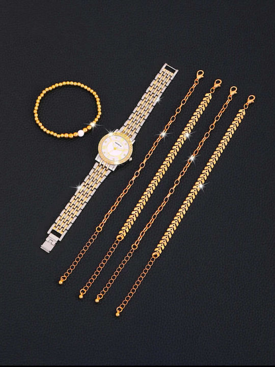 Woman's Fashion Set with Bracelet