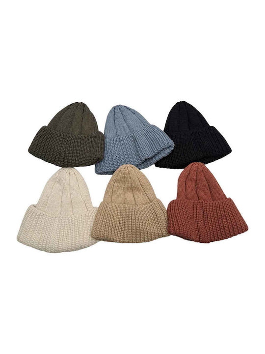 Beanie Unisex Beanie Knitted in Red color
