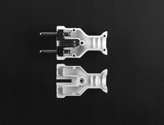 Montis 0 A Schutzkontaktstecker