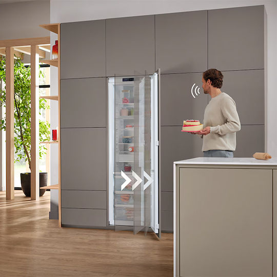 Miele Eingebauter Kühlschrank für Lagerung 296Es H177.7xB56xT57cm. Weiß K 7797 C R