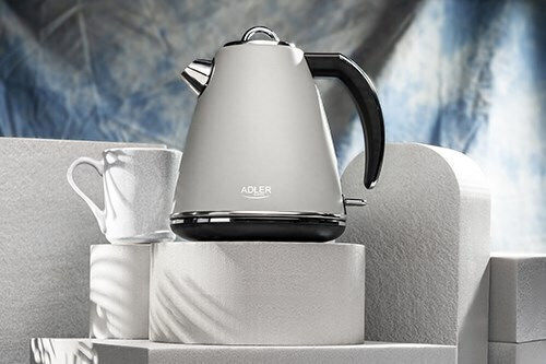 Adler Reisekessel 1.5Es 2200W White