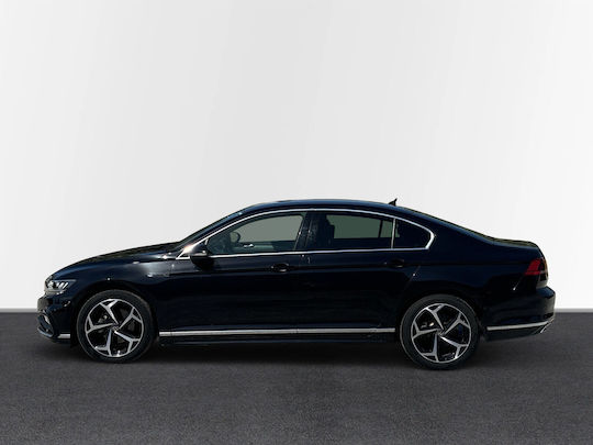 Volkswagen Passat 2.0 TDI R-Line DSG7 '21