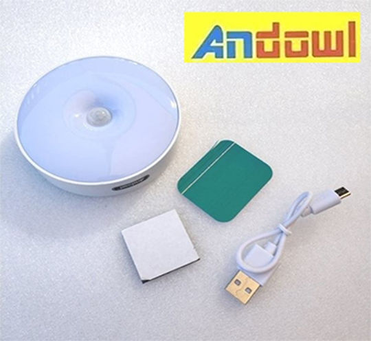 Andowl Презареждащ се LED Осветление за гардероби с Сензор за движение и Самозалепваща лента за монтаж 1бр