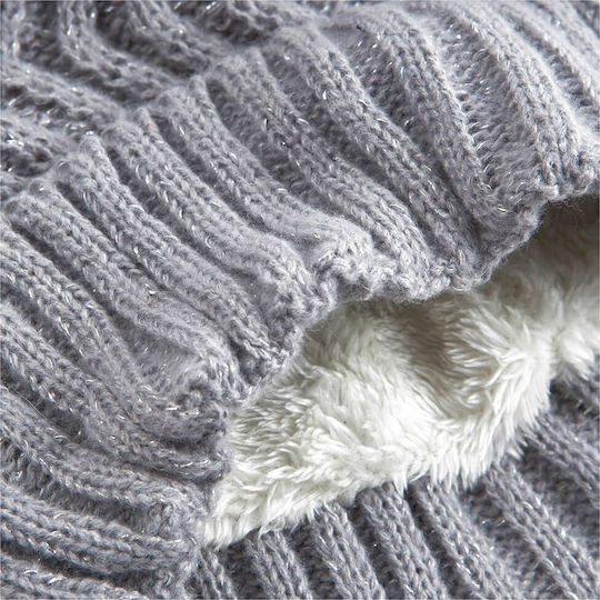 Beanie Beanie Knitted in Gray color