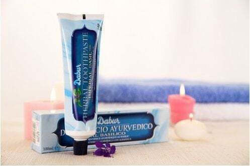 Dabur Οδοντόκρεμα Χωρίς Φθόριο για Πλάκα & Λεύκανση 100ml