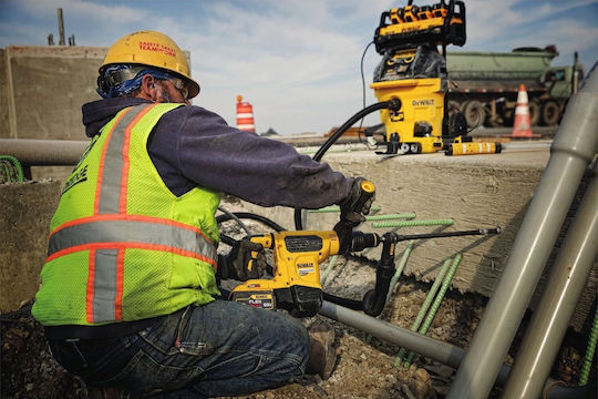 DEWALT Диамантена Свредло със SDS Max Опашка за Строителни материали 18x600mm