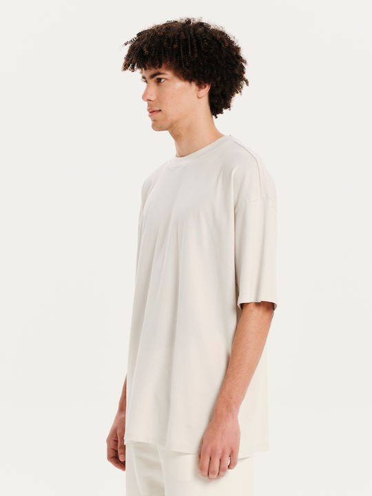 T-shirt White