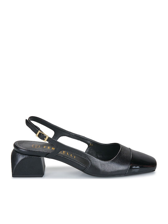 Pumps mit Riemchen Schwarz