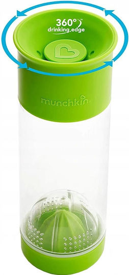 Munchkin Παιδικό Ποτηράκι Miracle Fruit Infuser από Πλαστικό Πράσινο 590ml για 12m+