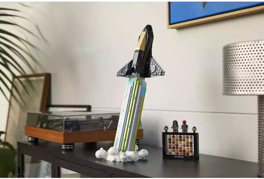 LEGO Icons Über Den Mond Mit Pharrell Williams Für 18+ Jahre 966 Stück
