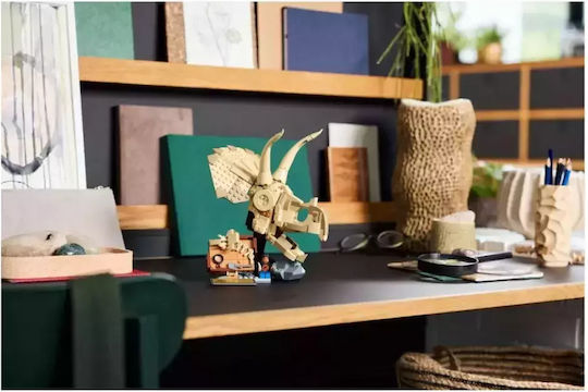 LEGO Jurassic World Fosile De Dinozaur Craniu De Triceratops Pentru 9+ Ani 468 Bucăți