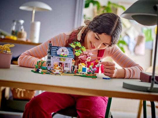 LEGO Friends Beekeepers' House and Flower Garden for Ages 12+ 1161 Pieces