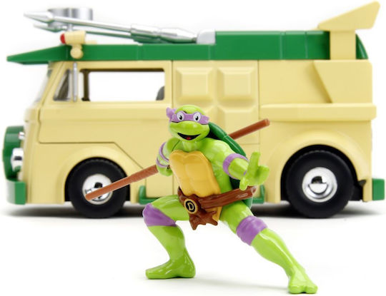 Simba Modeling Figure Car in Scale 1:24 30.5x17.8x12.7cm.