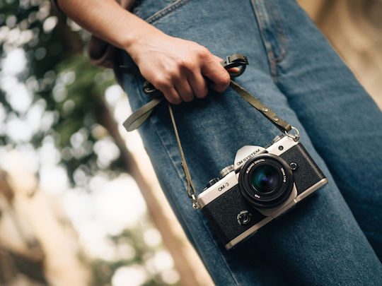 Olympus OM-System OM-3 Mirrorless Φωτογραφική Μηχανή Kit (ED 12-45mm f/4 PRO) Ασημί