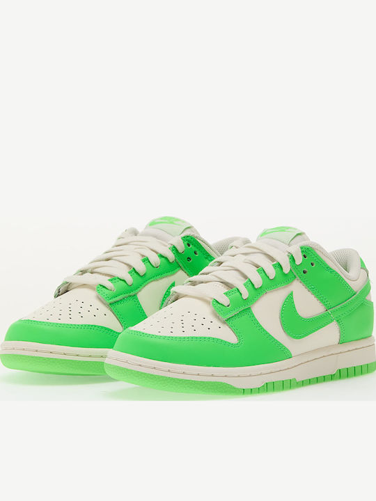 Dunk Low Damen Sneakers Sail / Green Strike