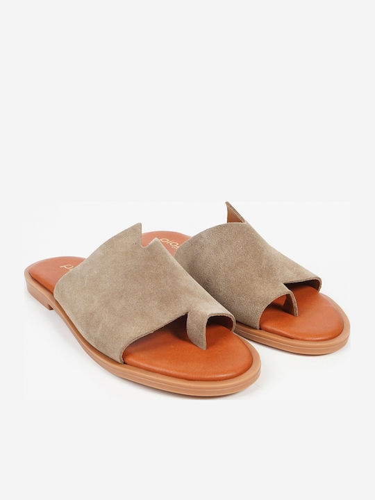 Women's Flat Sandals in Brown Color