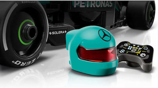LEGO Speed Champions Mercedes-amg F1® W15 Състезателна Кола за 10+ Години 267 Бройки