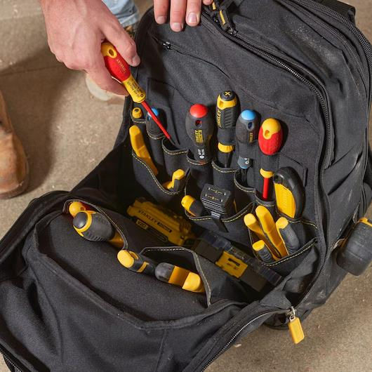 Stanley Quick Access Τσάντα Πλάτης Αδιάβροχη Μαύρη 28.6lt