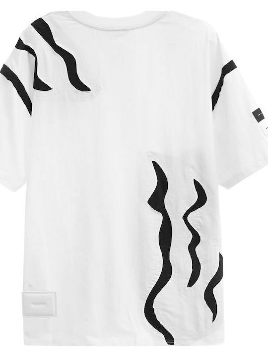 T-shirt White