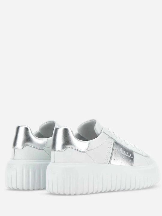 Sneakers White