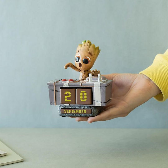 Marvel Comic Books Marvel: Groot Figure
