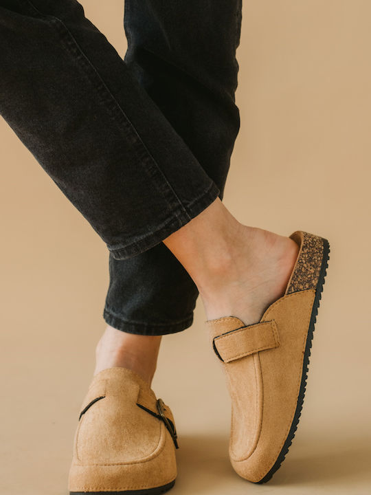 Flach Wildleder Mules in Tabac Braun Farbe