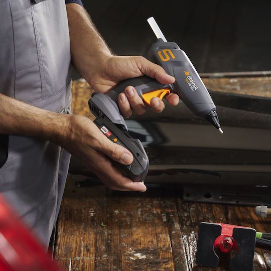Steinel Mobilglue 5011 Solo Battery Powered Glue Gun 11mm 18V 110090736