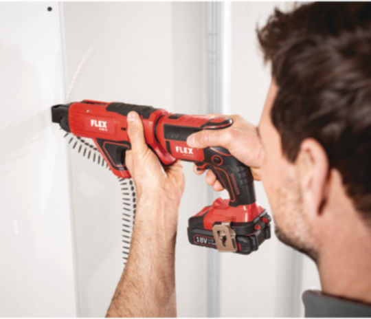 Flex 10061 Σετ Κατσαβίδι & Πιστολέτο 18V με 2 Μπαταρίες 5Ah και Θήκη