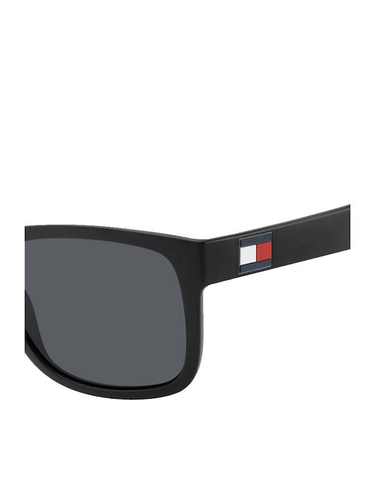 Tommy Hilfiger Men's Sunglasses with Black Plastic Frame and Black Lens TH1556/N/S 08A/IR